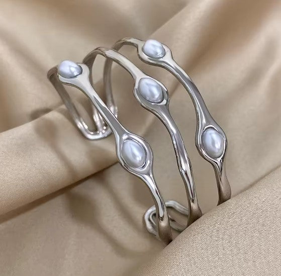 Vintage Layered Silver Pearl Bangle