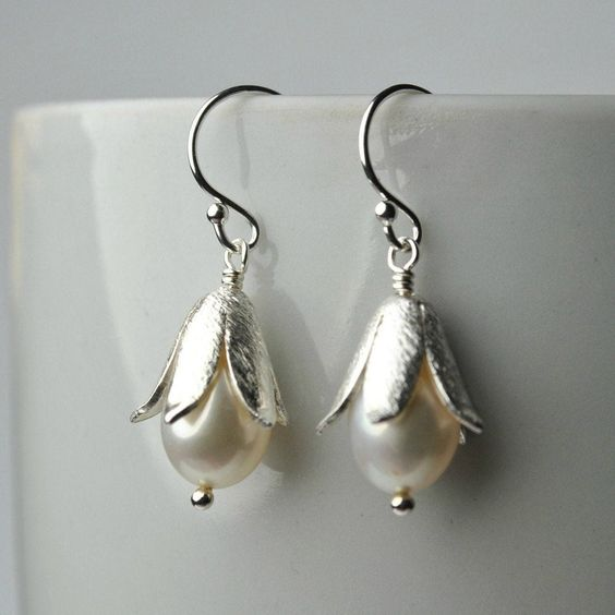 Vintage Lotus Pearl Silver
