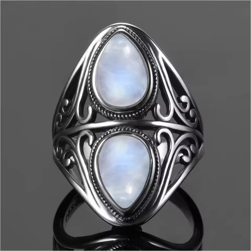 Vintage Moonstone Ring