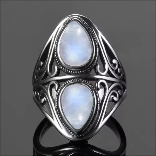 Vintage Moonstone Ring