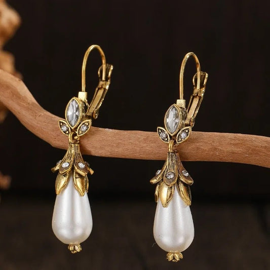 Vintage Pearl Dangle Earrings
