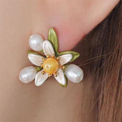 Vintage Pearl Flower Earrings
