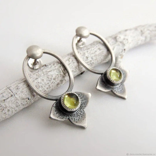 Vintage Peridot Flower Earrings