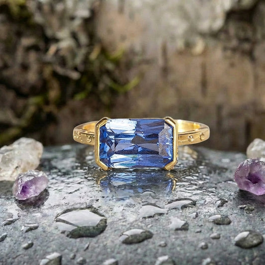 Vintage Rectangular Blue Glass Gold Ring