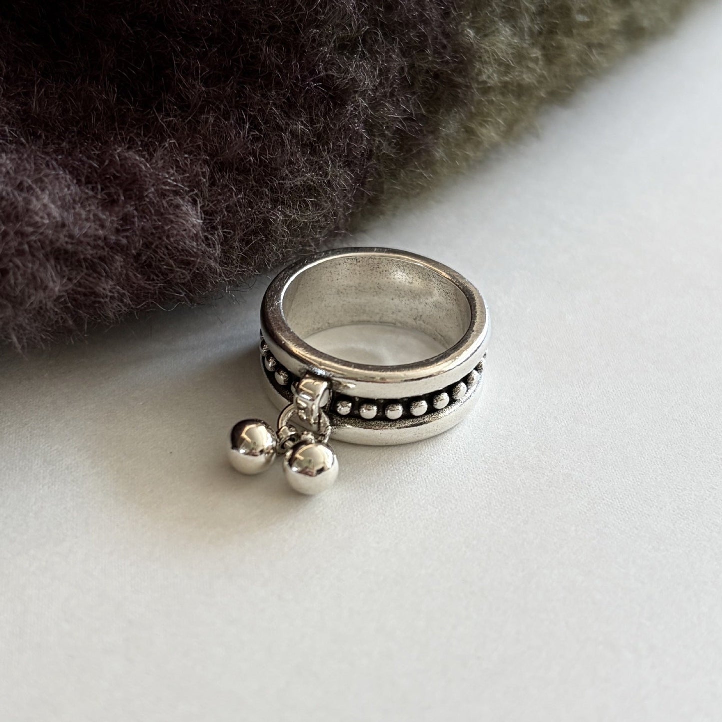 Vintage Silver Ball Ring