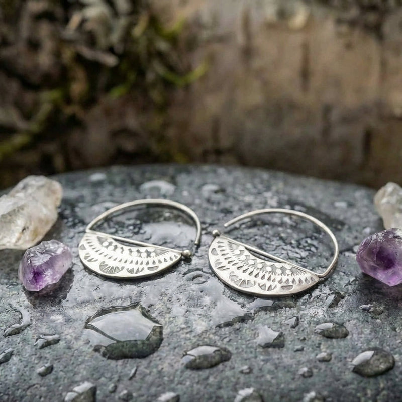 Vintage Silver Hollow Crest Earrings