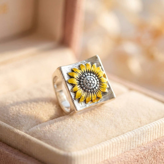 Vintage Sunflower Ring