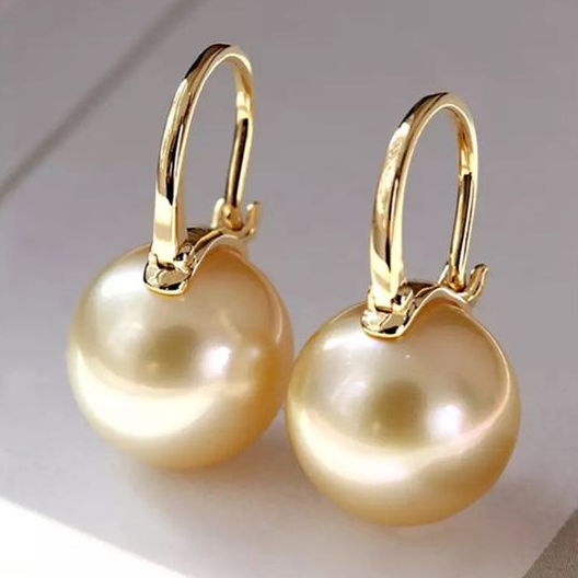 Golden Pearl Earrings