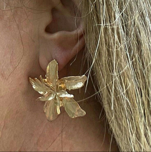 Gold Flower Stud Earrings