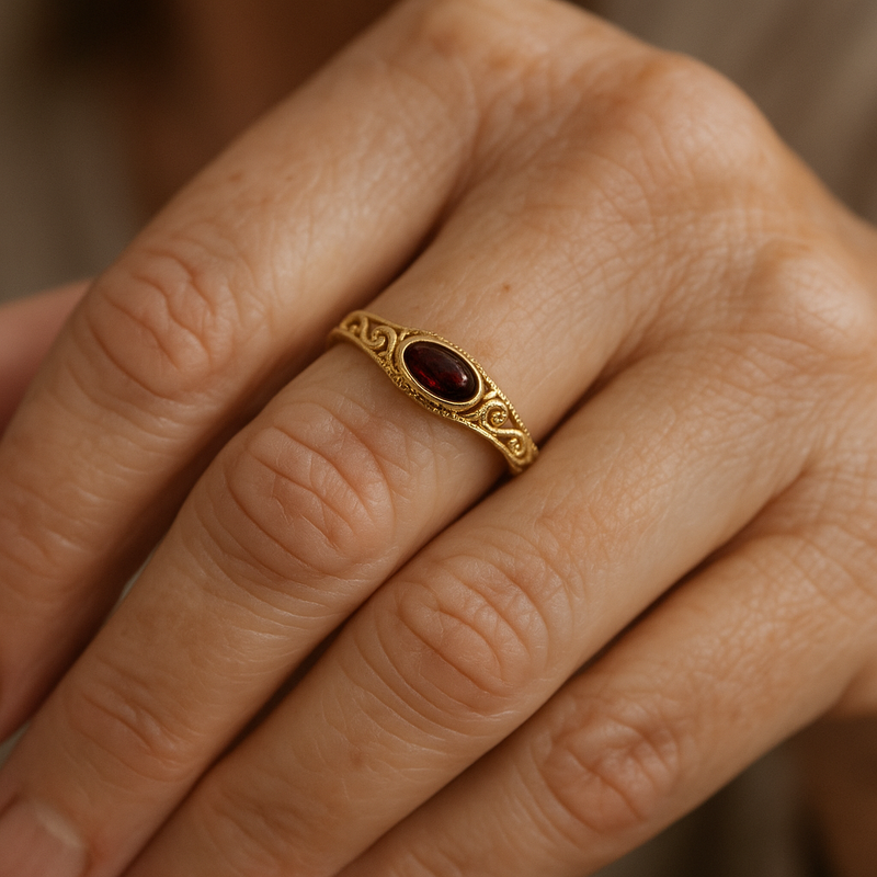 Vintage Gold Ring With Red Crystal