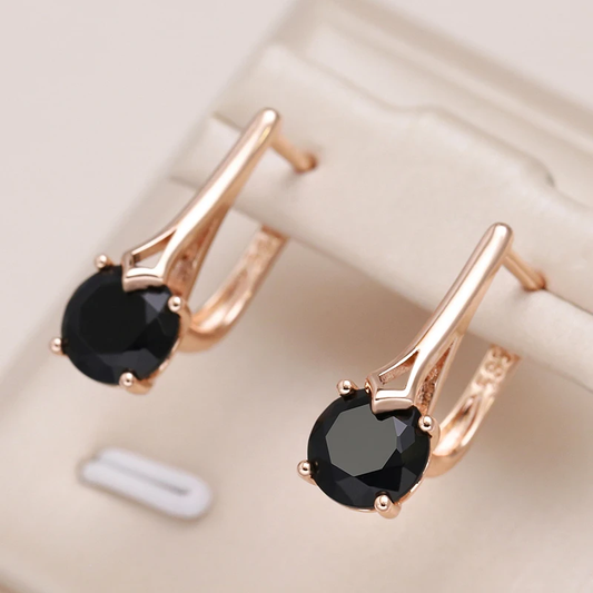 Earrings With Black Crystal in Gold