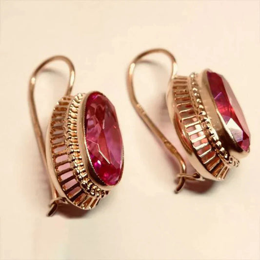 Vintage Red Stone Ring | Gold