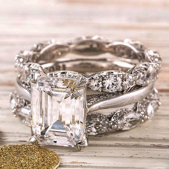 Taurus — Radiant Harmony Ring Set