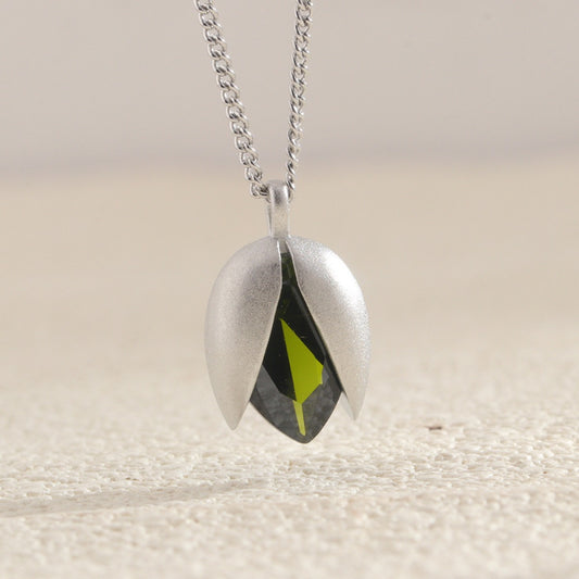 Pistacho Sterling Silver Necklace