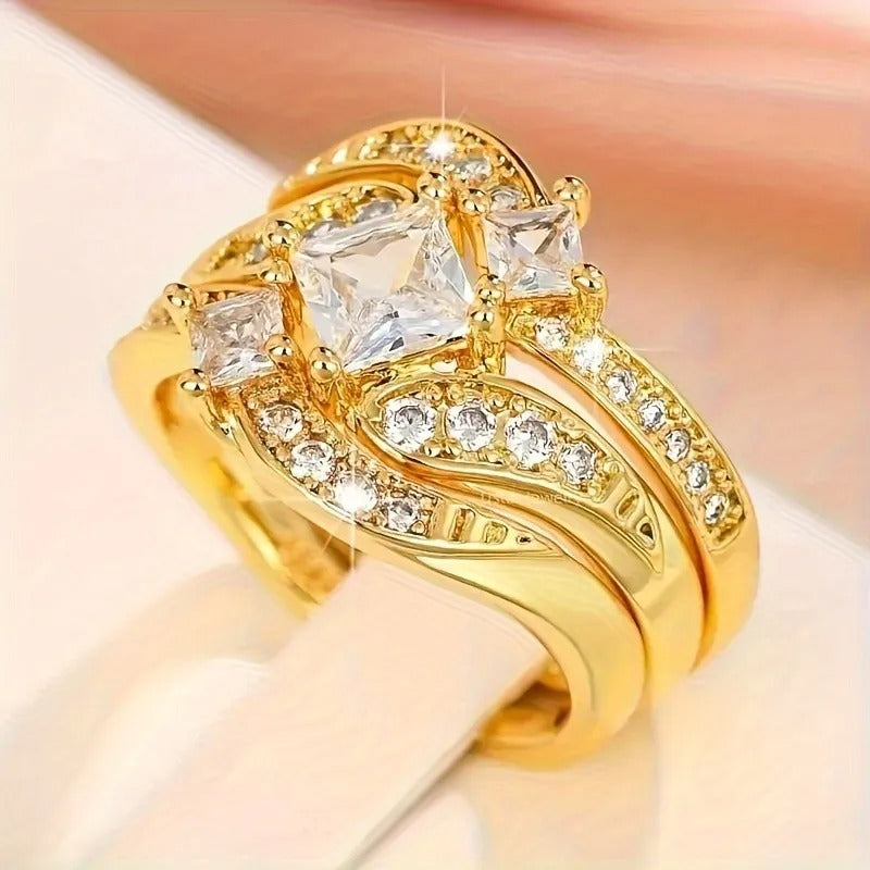 Vintage Bright Gold & Silver Ring