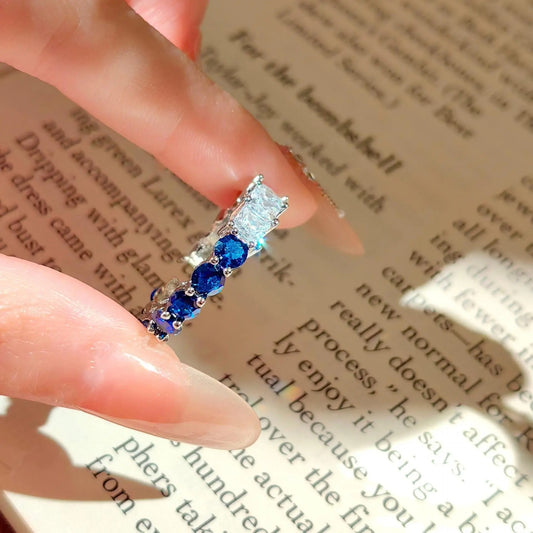 Classic White And Blue Zirconia Silver Ring