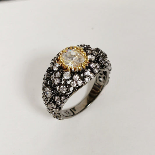 Vintage Dark & White Glass Ring