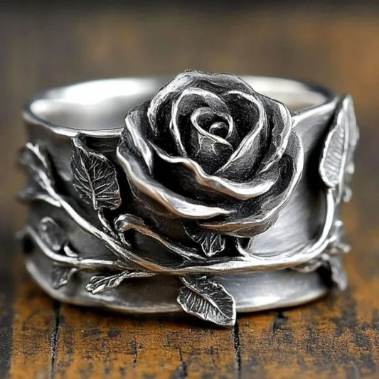 Vintage Silver Flower Band Ring
