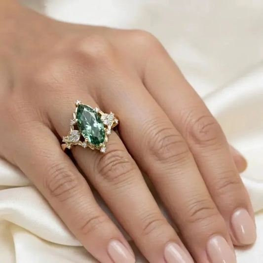 Elegant 14K Gold Creek Gem Ring