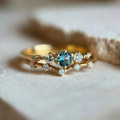 Vintage Exquisite Blue Glass Zirconia Gold Ring